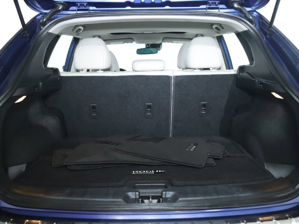 Used 2022 Nissan Rogue Sport SL w/ Premium Package image 32