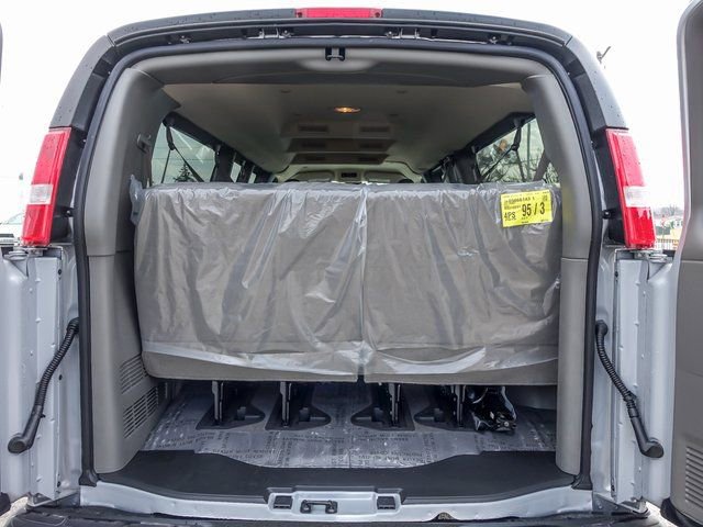 New 2025 Chevrolet Express 3500 LT w/ LT Preferred Equipment Group RWD image 12