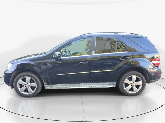 Used 2011 Mercedes-Benz ML 350 2WD image 10