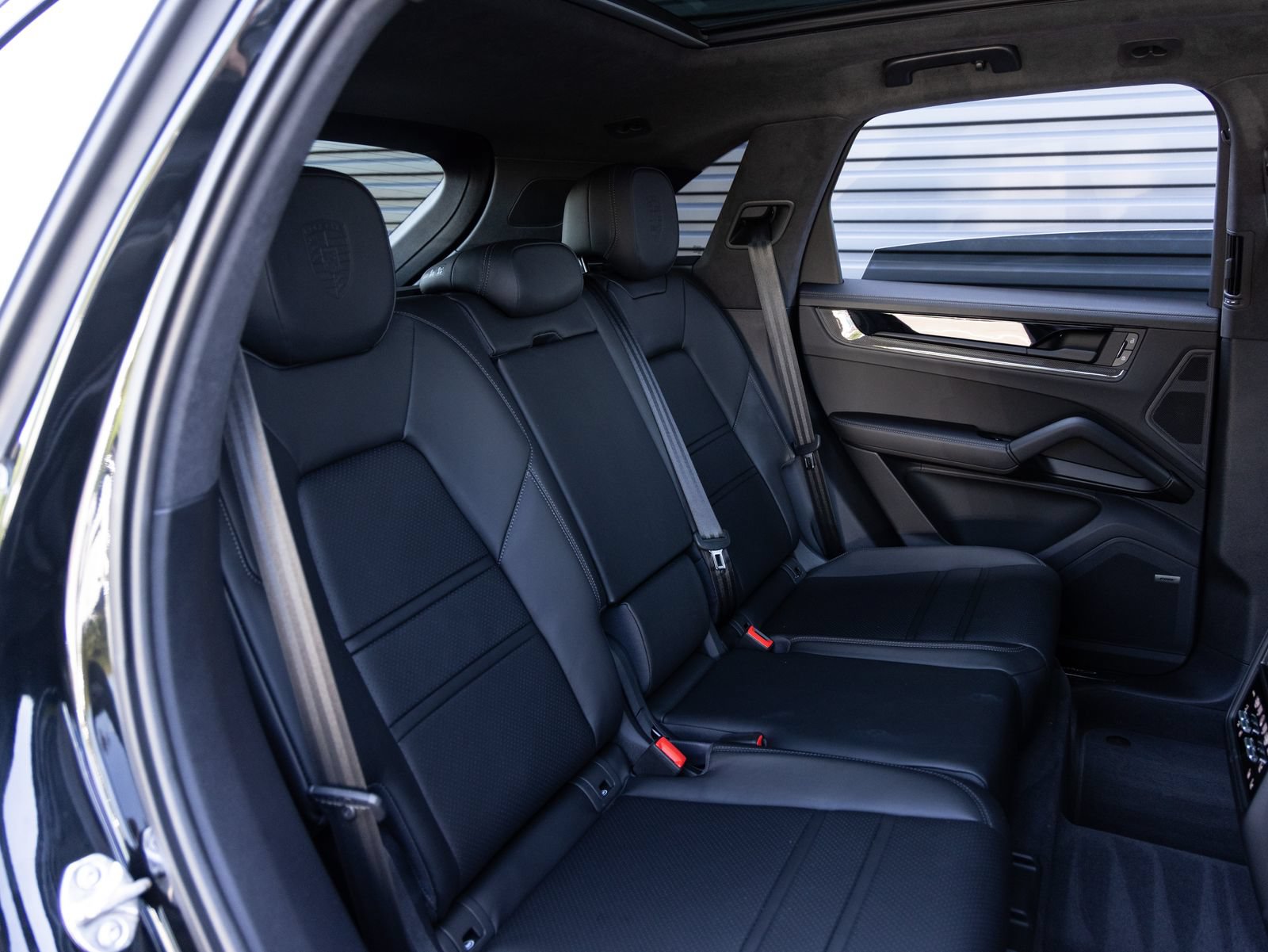 New 2026 Porsche Cayenne GTS AWD/4WD image 30