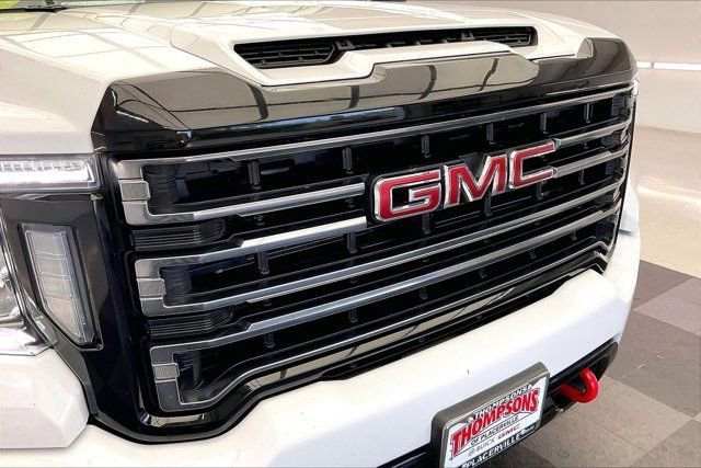Used 2022 GMC Sierra 2500 AT4 image 30