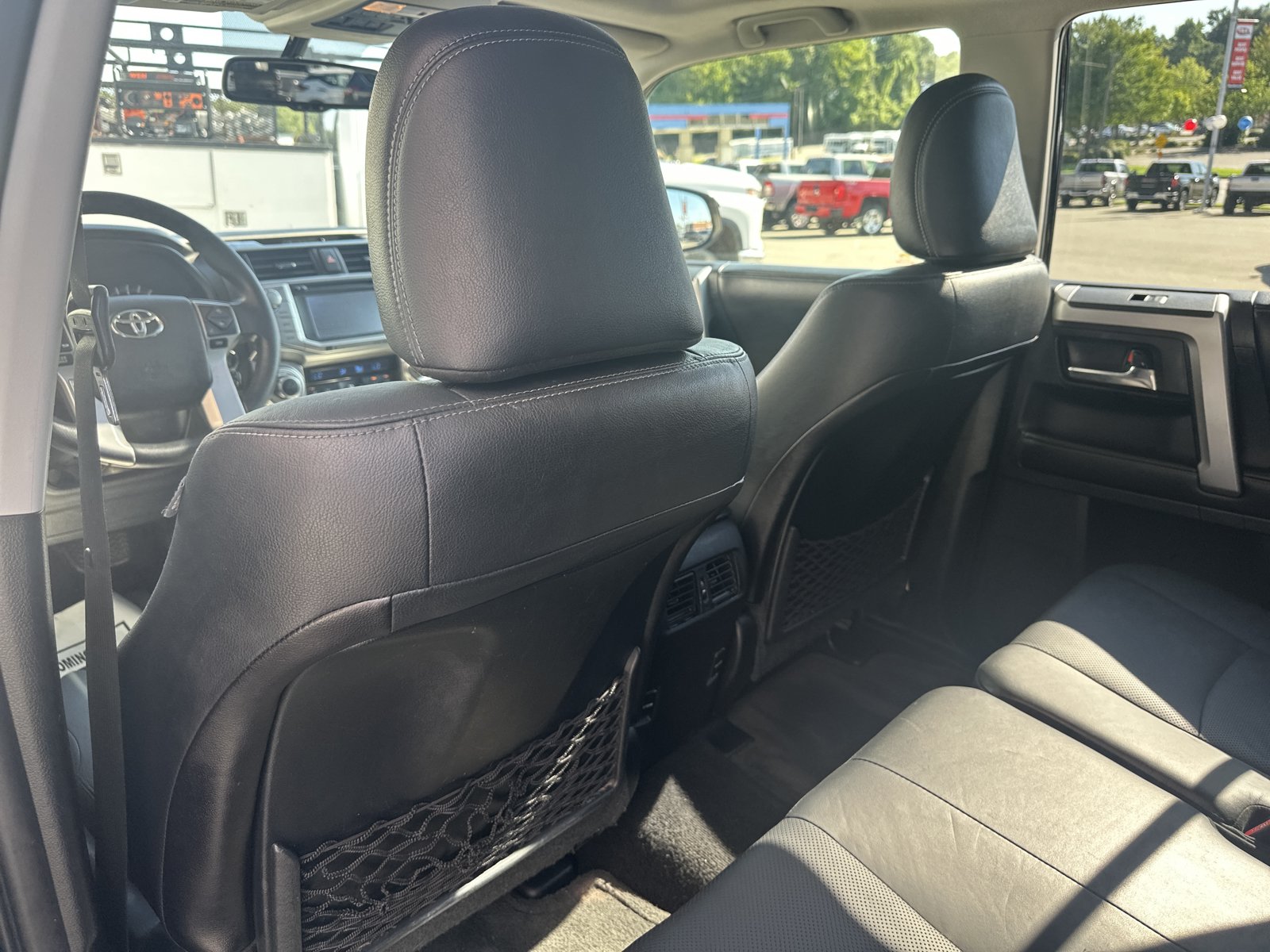 Used 2016 Toyota 4Runner Limited AWD/4WD image 24