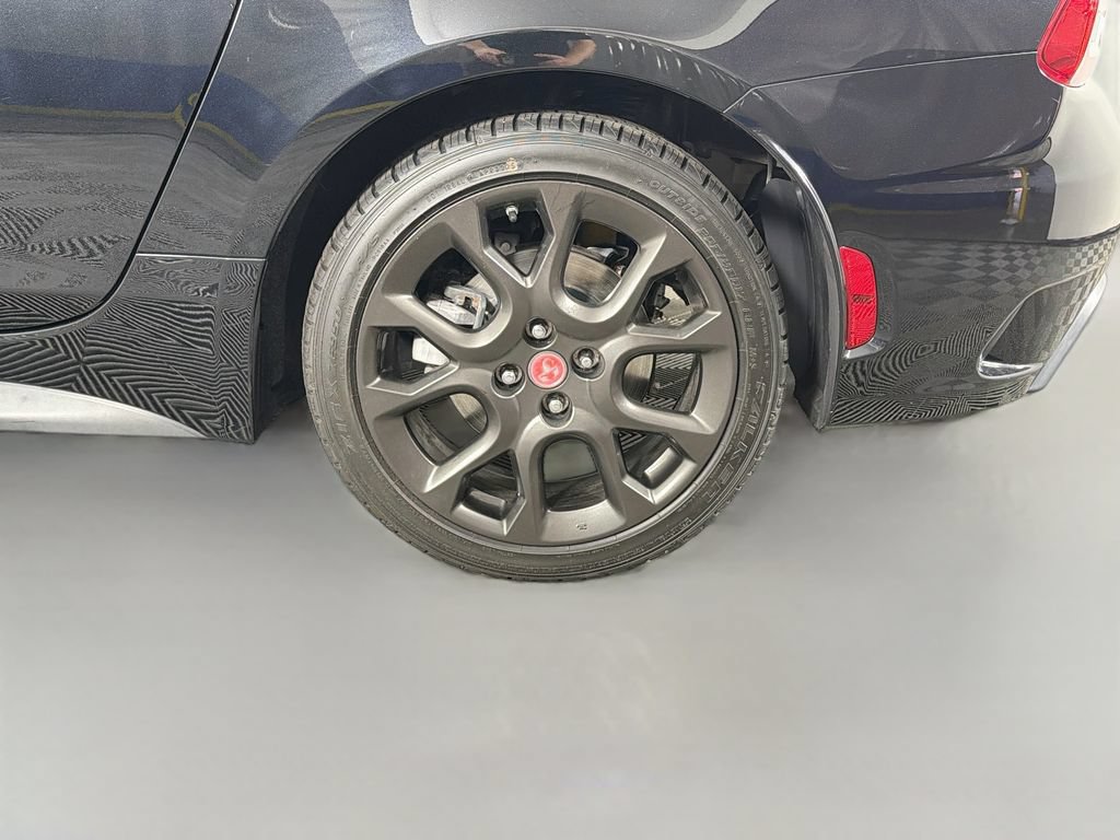 Used 2019 FIAT 124 Spider Abarth w/ Convenience Group RWD image 28
