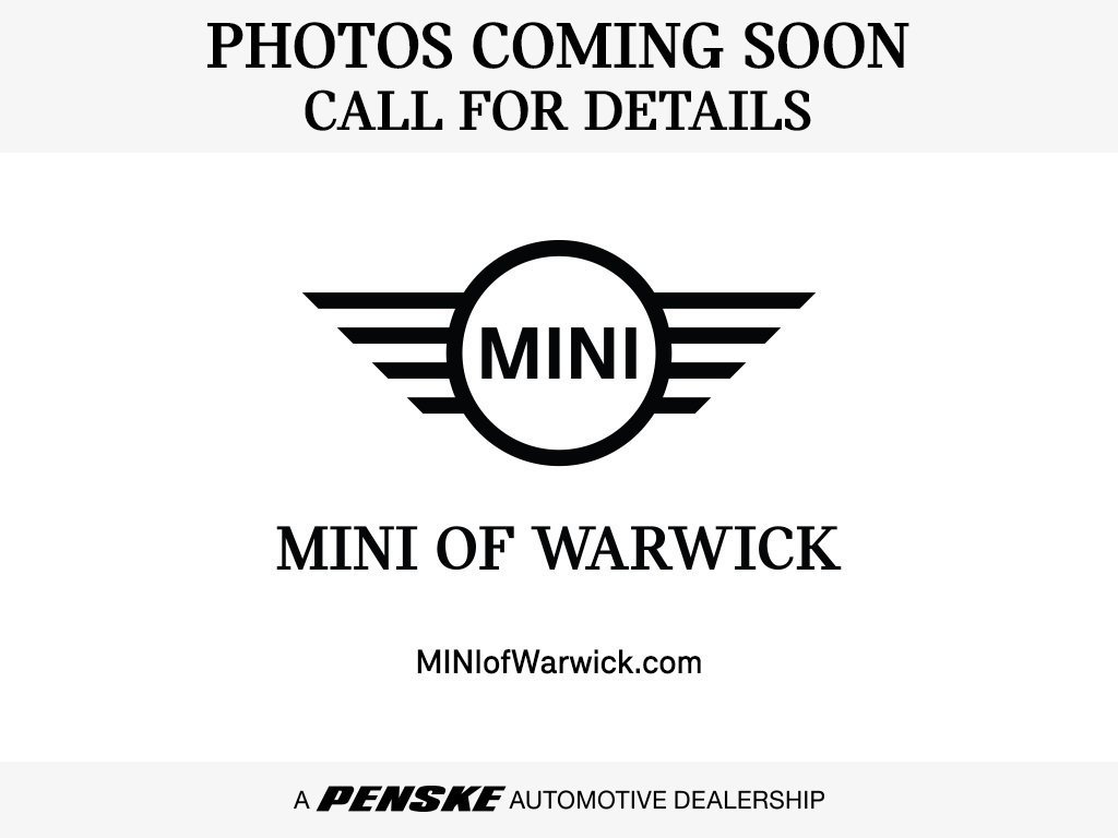 Used 2017 MINI Cooper 4-Door Hardtop FWD image 1