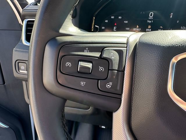 Used 2024 GMC Yukon XL Denali image 12