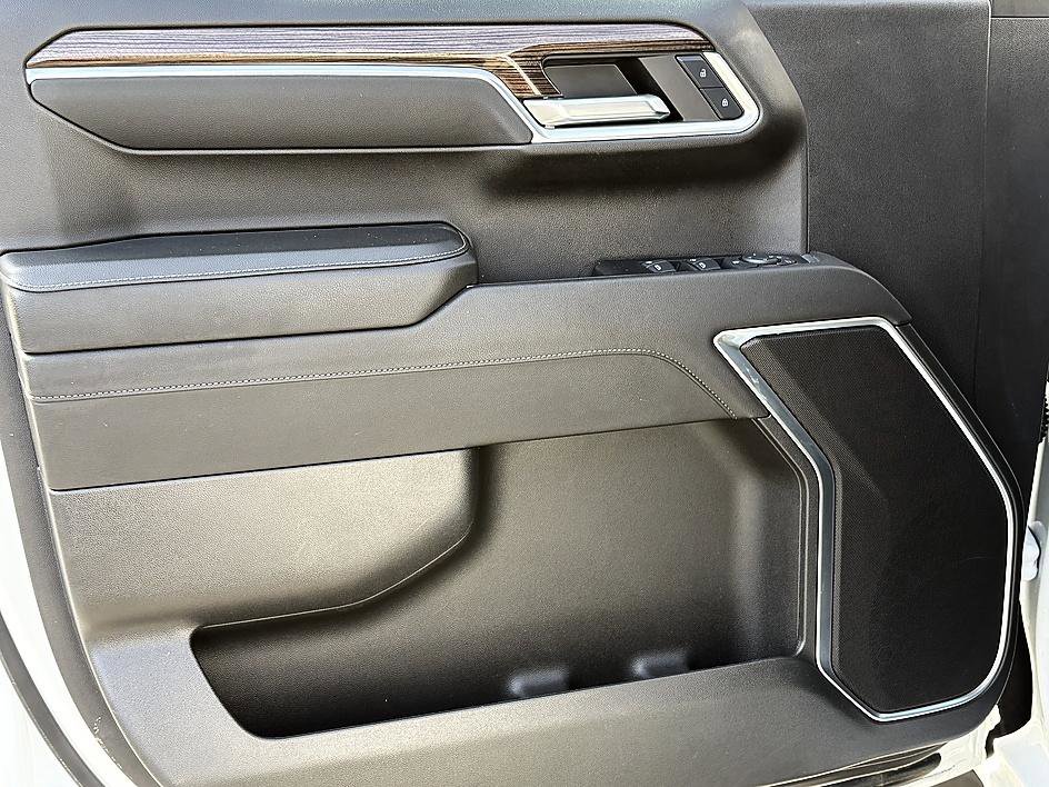 Used 2024 Chevrolet Silverado 1500 RST w/ Redline Edition image 14