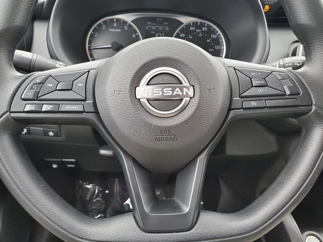 Certified 2025 Nissan Kicks Play S image 20