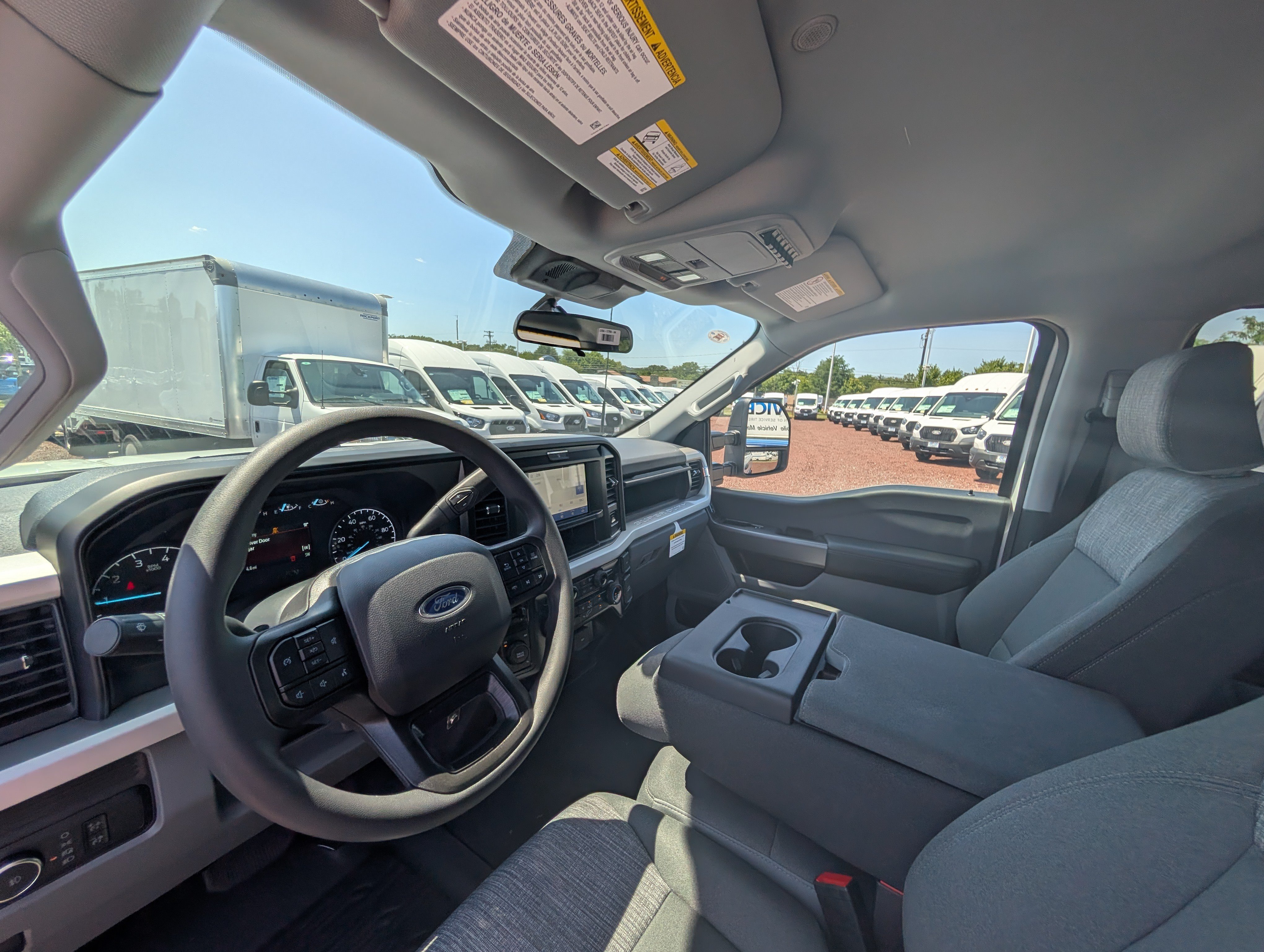 New 2026 Ford F250 XLT w/ FX4 Off-Road Package AWD/4WD image 10