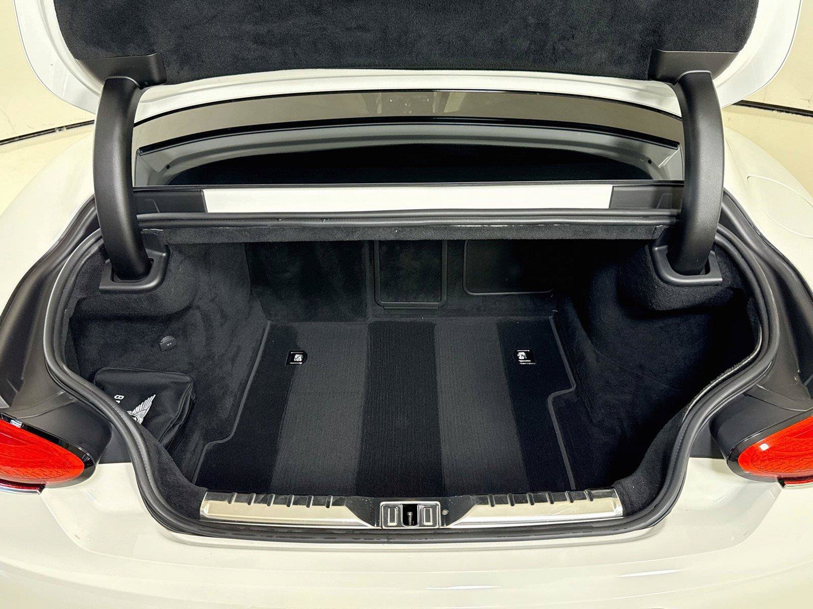Used 2022 Bentley Continental GT AWD/4WD image 25
