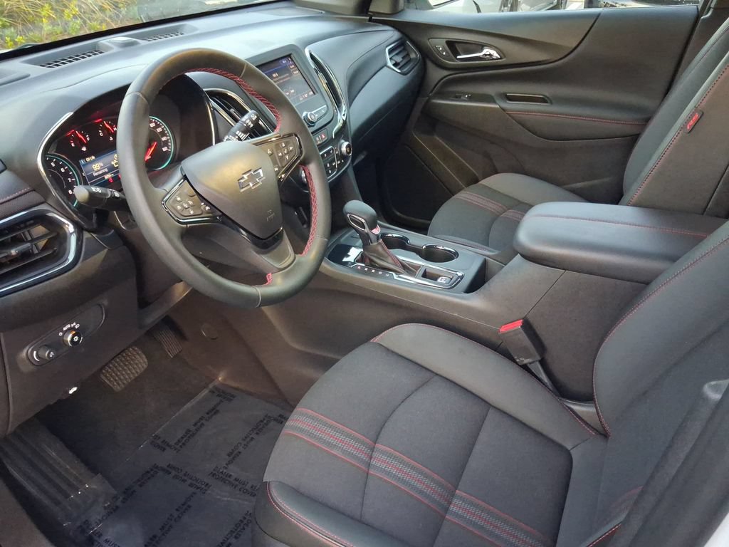 Used 2024 Chevrolet Equinox RS FWD image 13