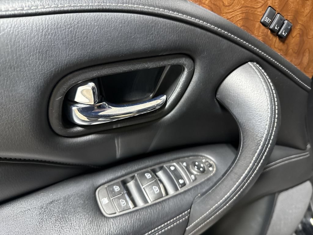 Used 2019 INFINITI QX80 Luxe w/ Proassist Package AWD/4WD image 22