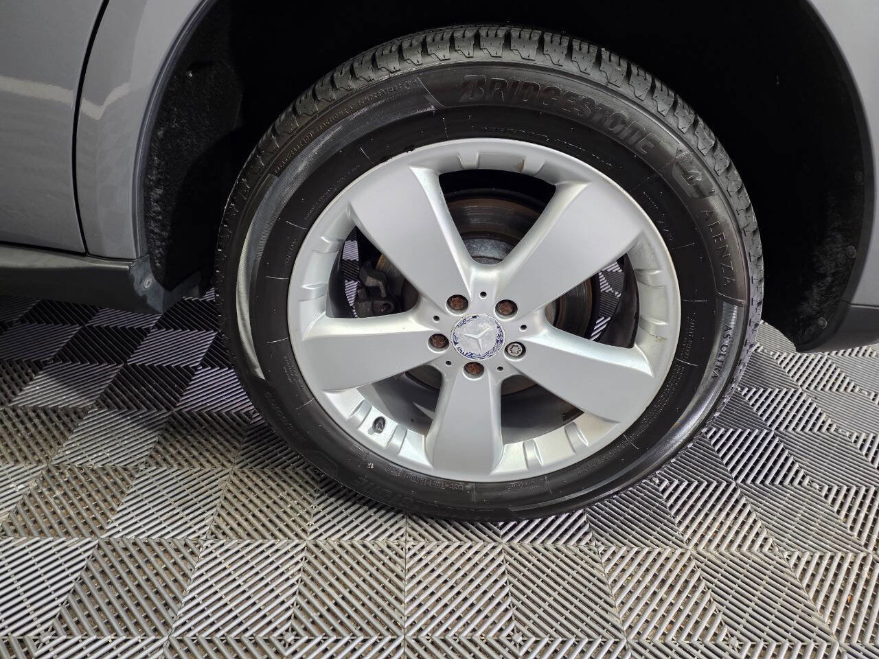 Used 2010 Mercedes-Benz ML 350 2WD image 33