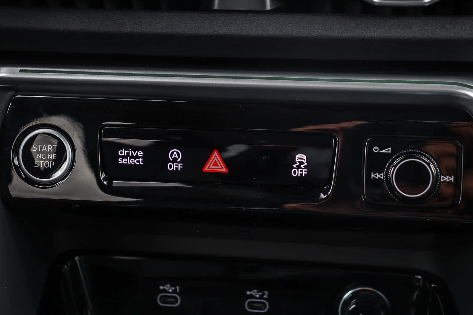 New 2025 Audi Q5 Premium Plus image 18