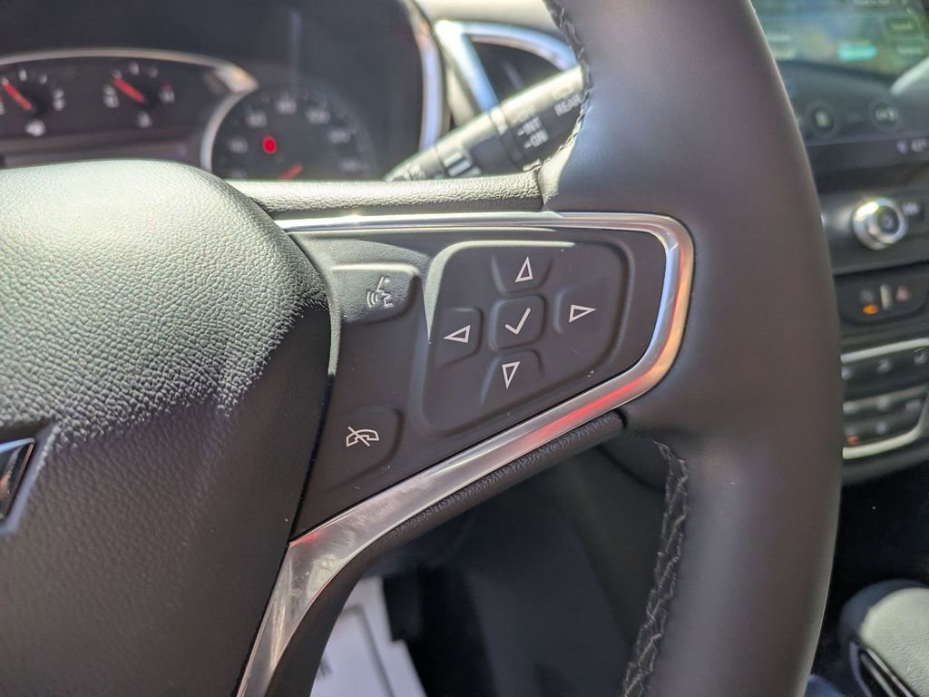 Used 2023 Chevrolet Equinox LT image 15