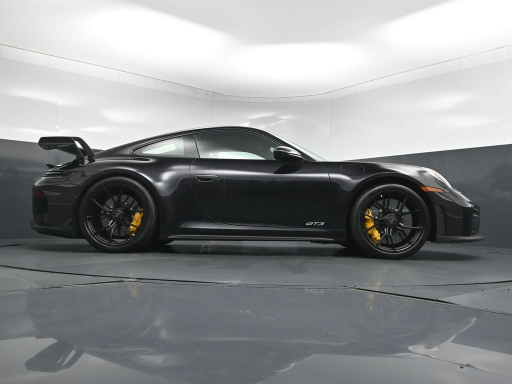 Certified 2026 Porsche 911 GT3 w/ Chrono Package RWD image 30