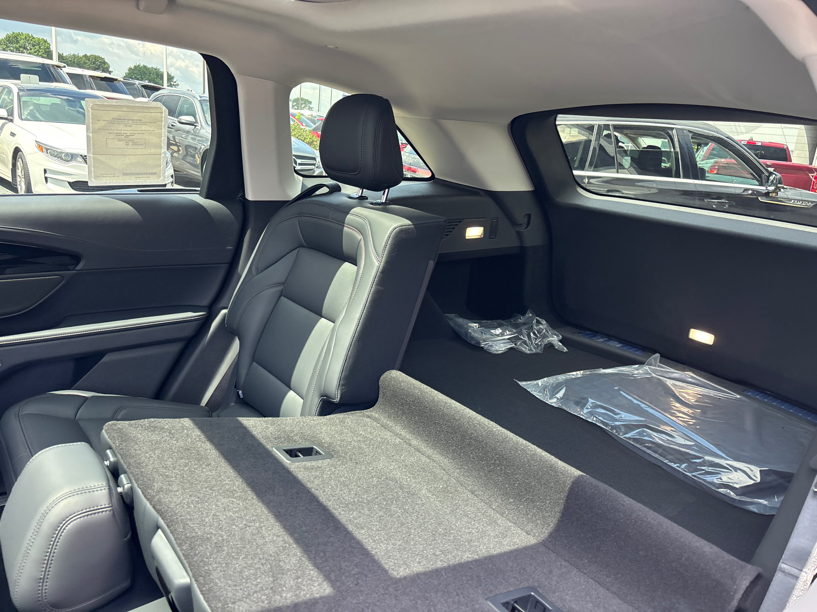 New 2026 Lincoln Nautilus Premier w/ Equipment Group 102A AWD/4WD image 27