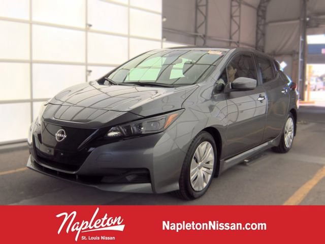 Used 2025 Nissan Leaf S FWD image 1