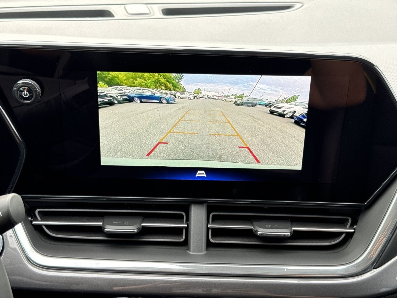 New 2026 Chevrolet Trax ACTIV w/ Driver Confidence Package FWD image 20