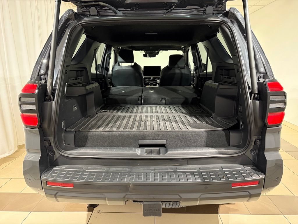 Certified 2025 Toyota 4Runner 4WD image 12