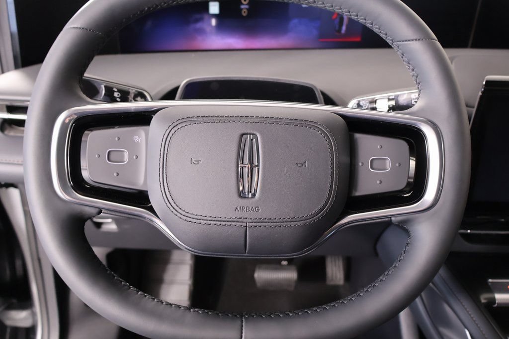 New 2026 Lincoln Nautilus Premier AWD/4WD image 3