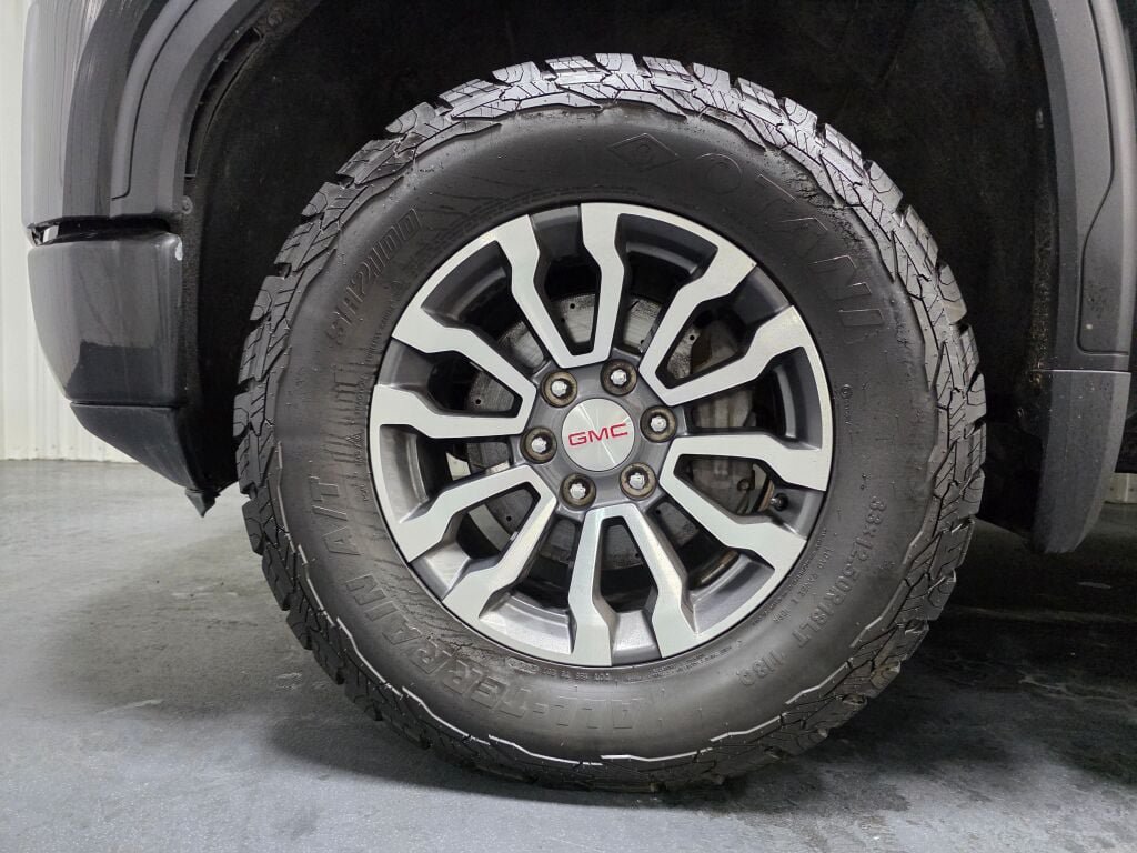 Used 2019 GMC Sierra 1500 AT4 w/ AT4 Preferred Package AWD/4WD image 6