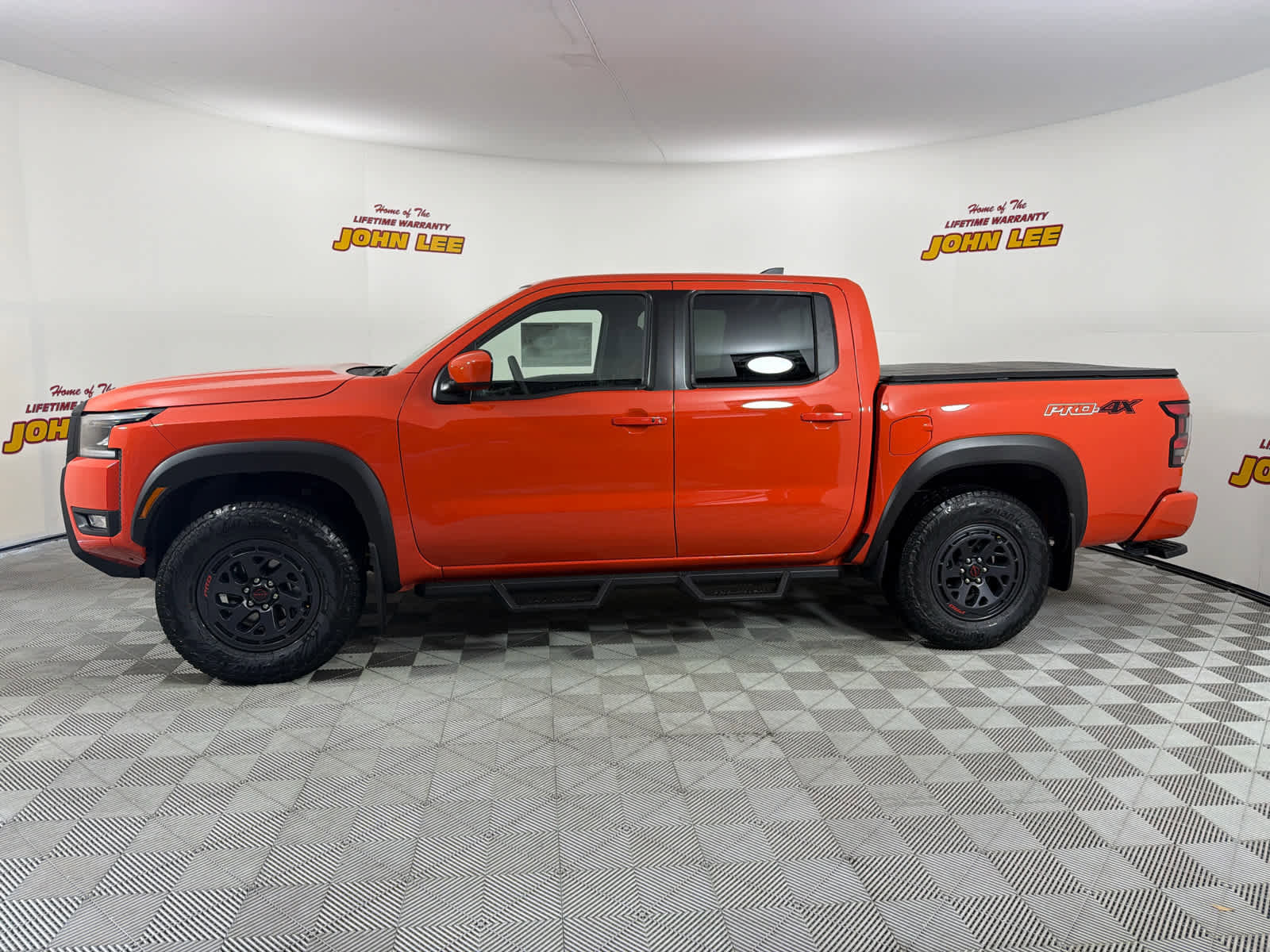 New 2026 Nissan Frontier PRO-4X w/ Tow Package image 2