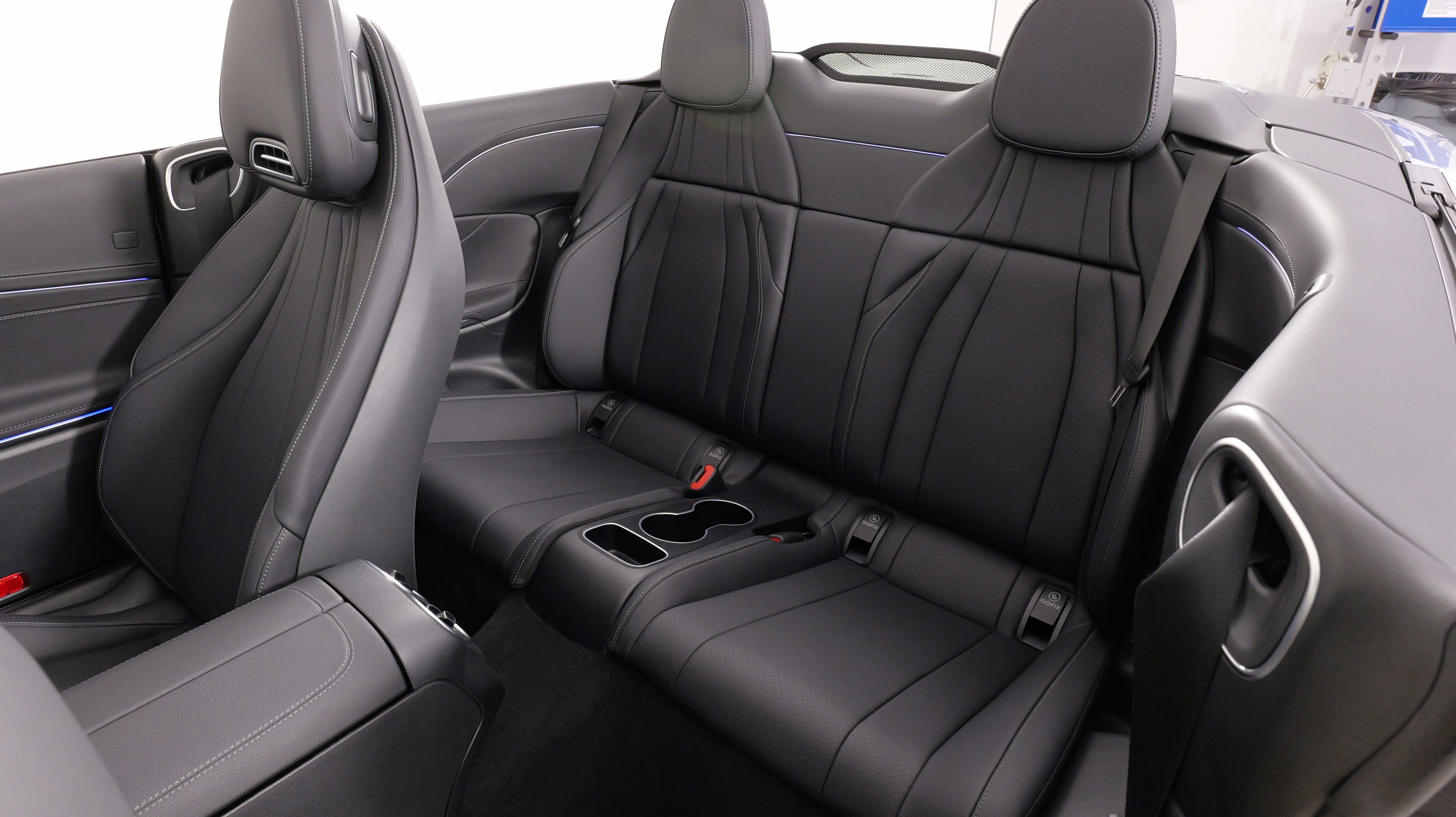 Used 2024 Mercedes-Benz CLE 300 4MATIC Cabriolet image 36