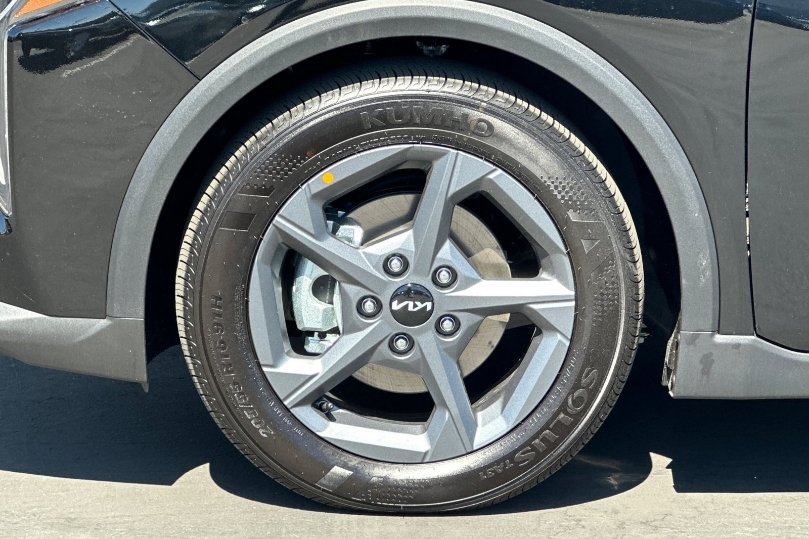 New 2026 Kia K4 FWD image 24