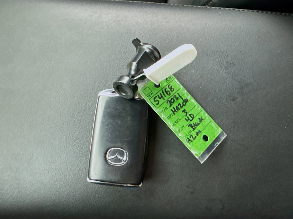 Used 2021 MAZDA MAZDA3 s image 28