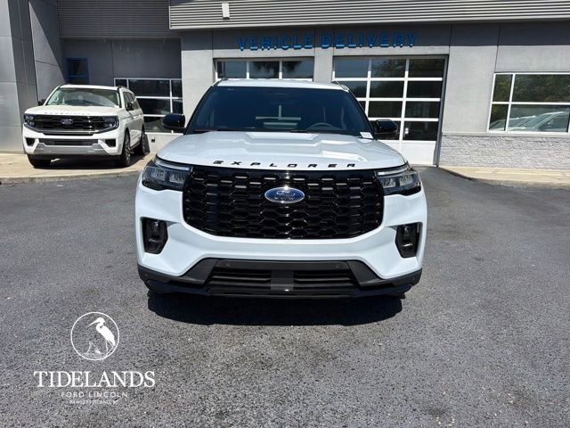 New 2026 Ford Explorer ST-Line video 2