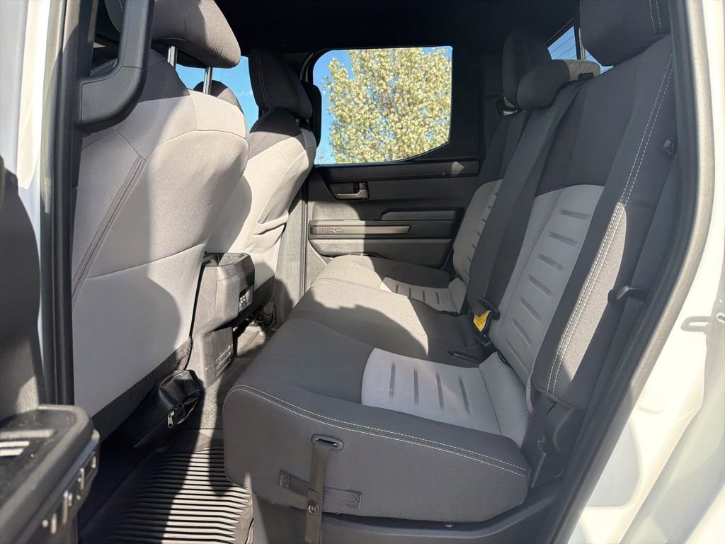 Used 2024 Toyota Tacoma TRD Sport w/ TRD Sport Upgrade Package image 25