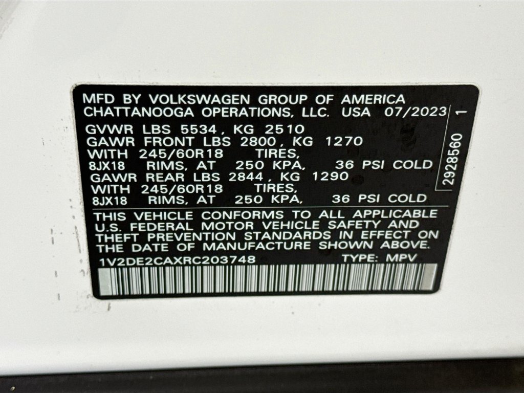 Used 2024 Volkswagen Atlas Cross Sport SE FWD image 33