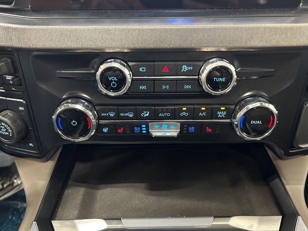 New 2026 Ford F350 Platinum image 24