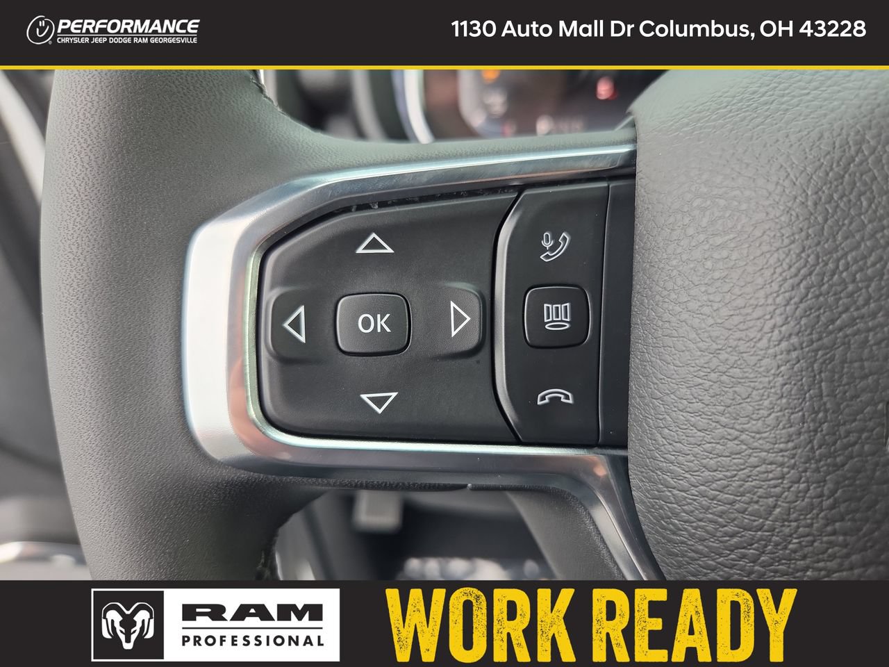 New 2026 RAM 2500 Laramie AWD/4WD image 34