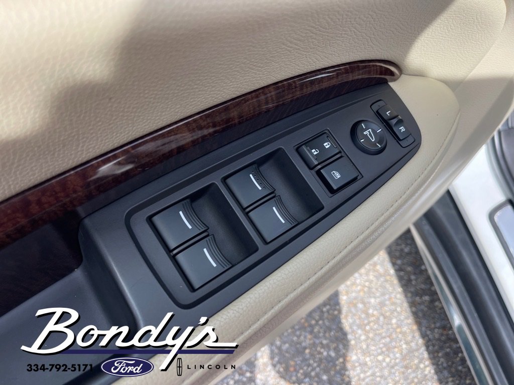 Used 2020 Acura MDX SH-AWD image 10