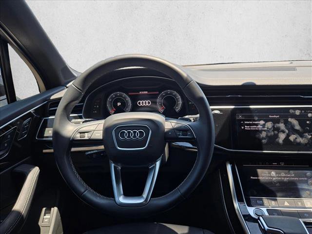 Used 2025 Audi Q7 3.0T Premium Plus AWD/4WD image 16
