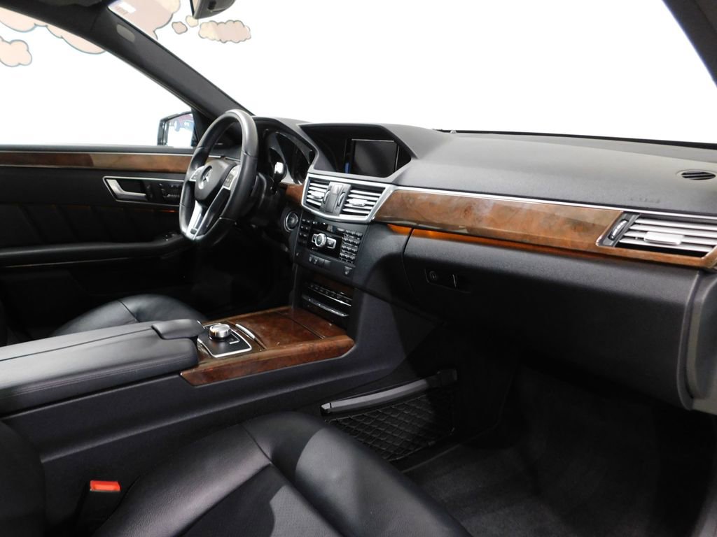 Used 2013 Mercedes-Benz E 350 4MATIC Sedan image 93