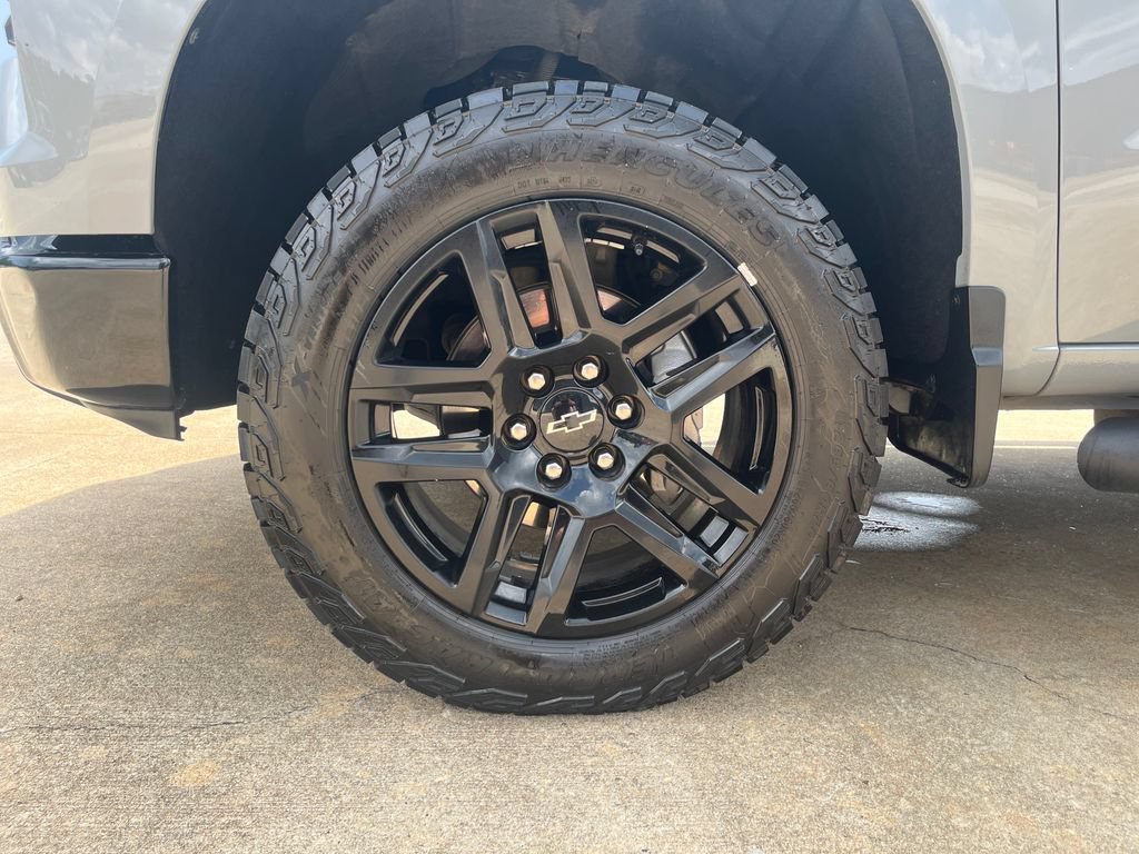 Used 2025 Chevrolet Silverado 1500 Custom Trail Boss w/ LPO, Dark Essentials Package AWD/4WD image 26