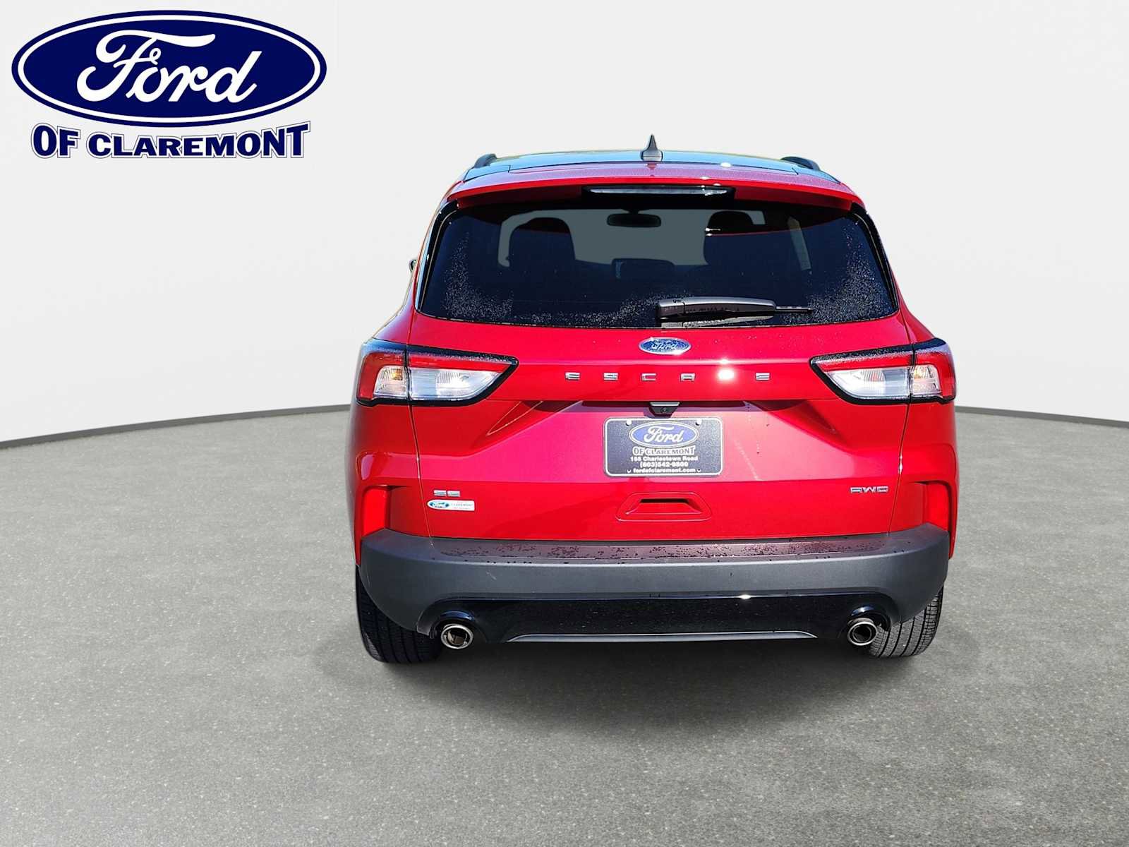 Used 2022 Ford Escape SE w/ SE Sport Appearance Package AWD/4WD image 17