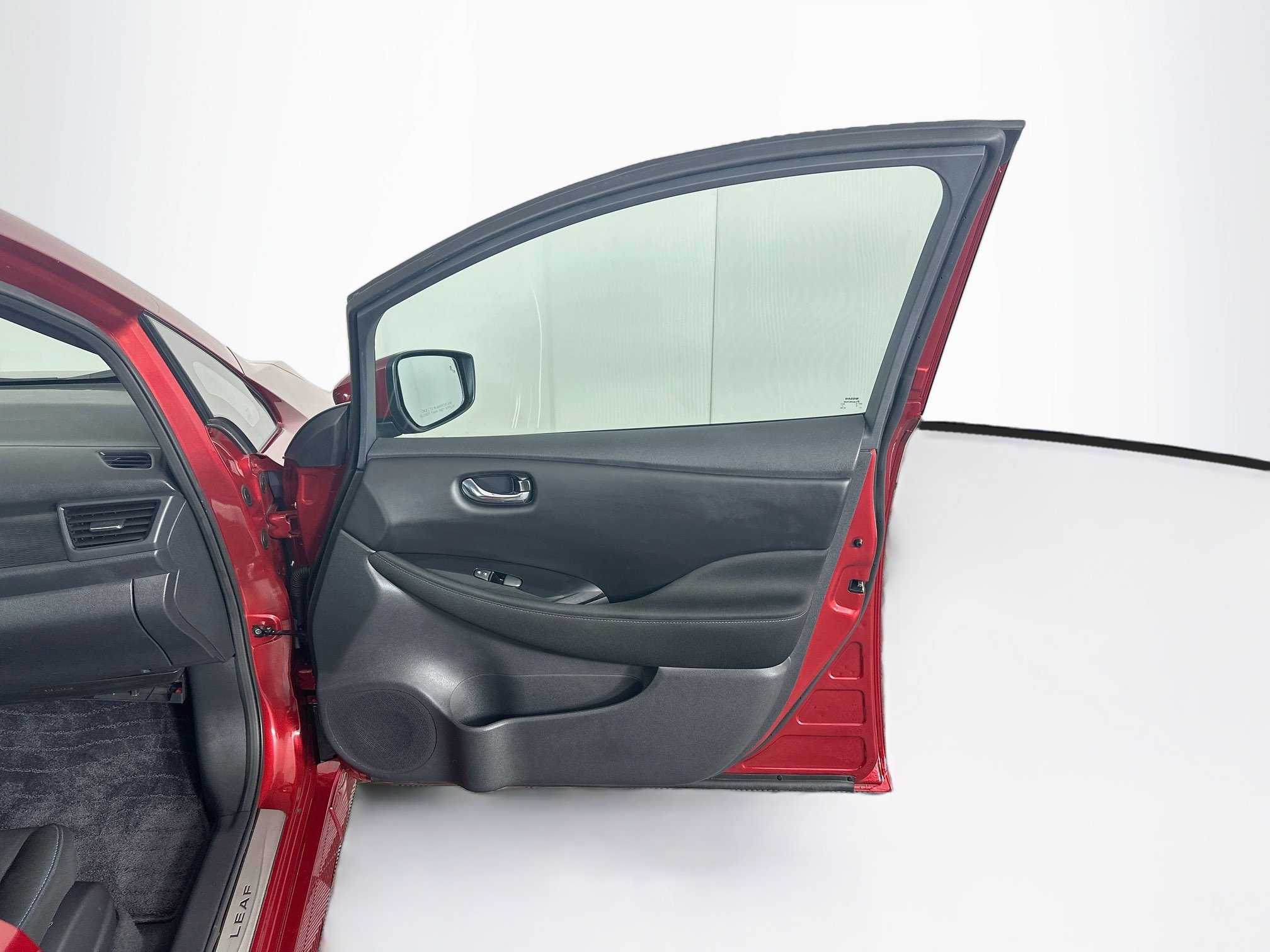 Used 2023 Nissan Leaf SV Plus FWD image 32