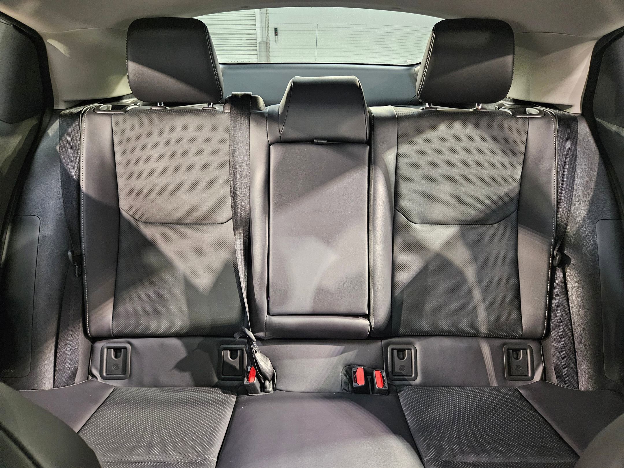 Used 2025 Toyota Prius Limited w/ Limited Premium Package FWD image 13