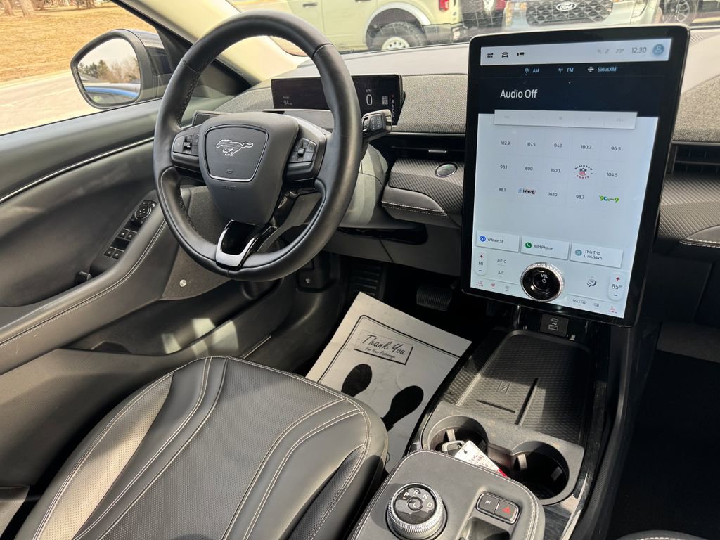 Used 2021 Ford Mustang Mach-E Premium image 23