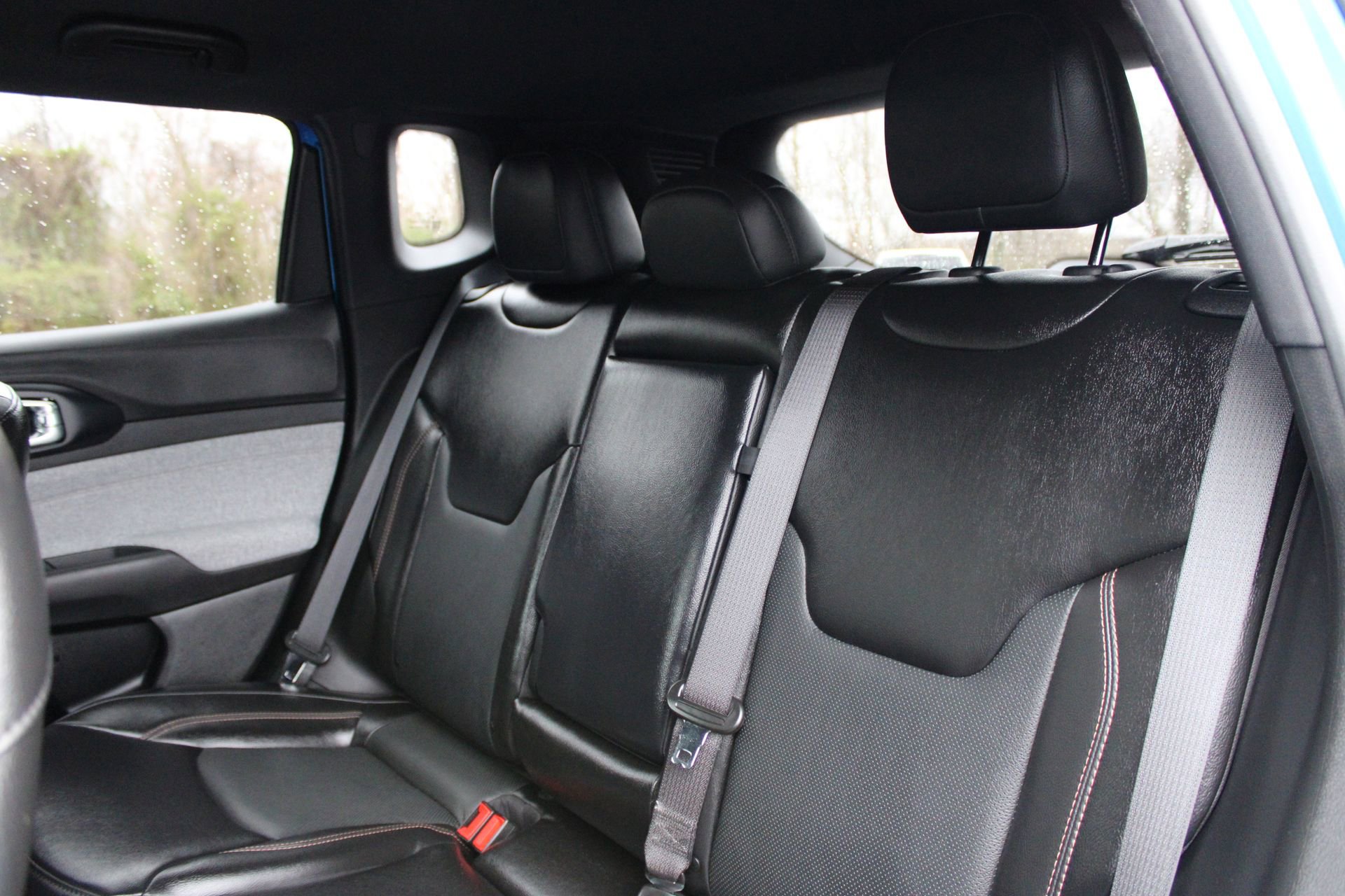 Used 2023 Jeep Compass Latitude image 14