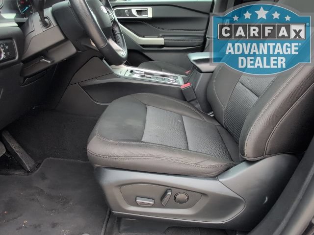 Used 2023 Ford Explorer XLT AWD/4WD image 12