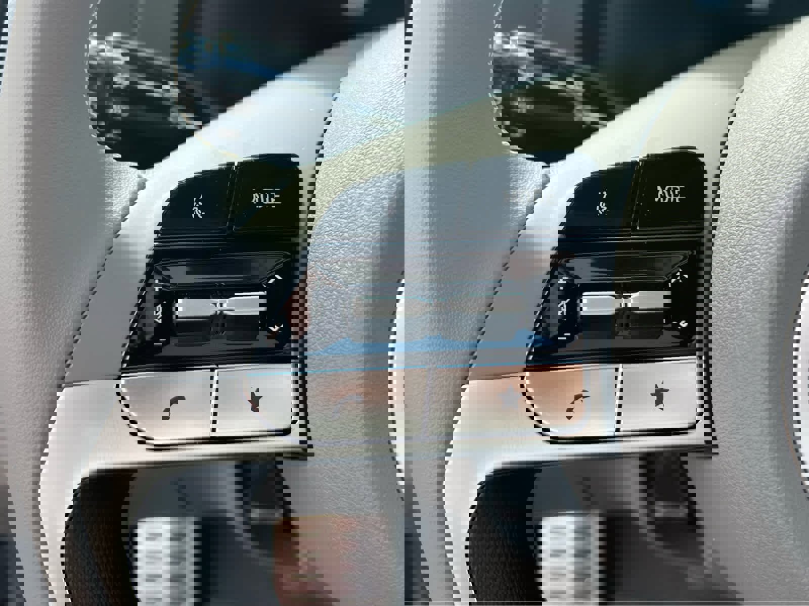 Certified 2026 Hyundai Elantra Sport image 31