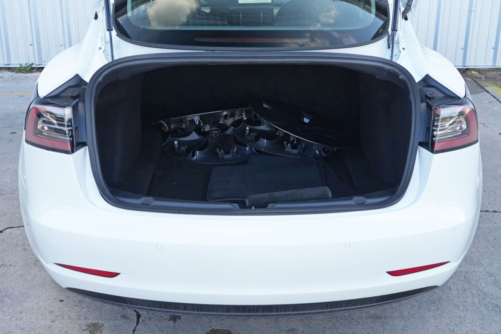 Used 2019 Tesla Model 3 Mid Range image 9