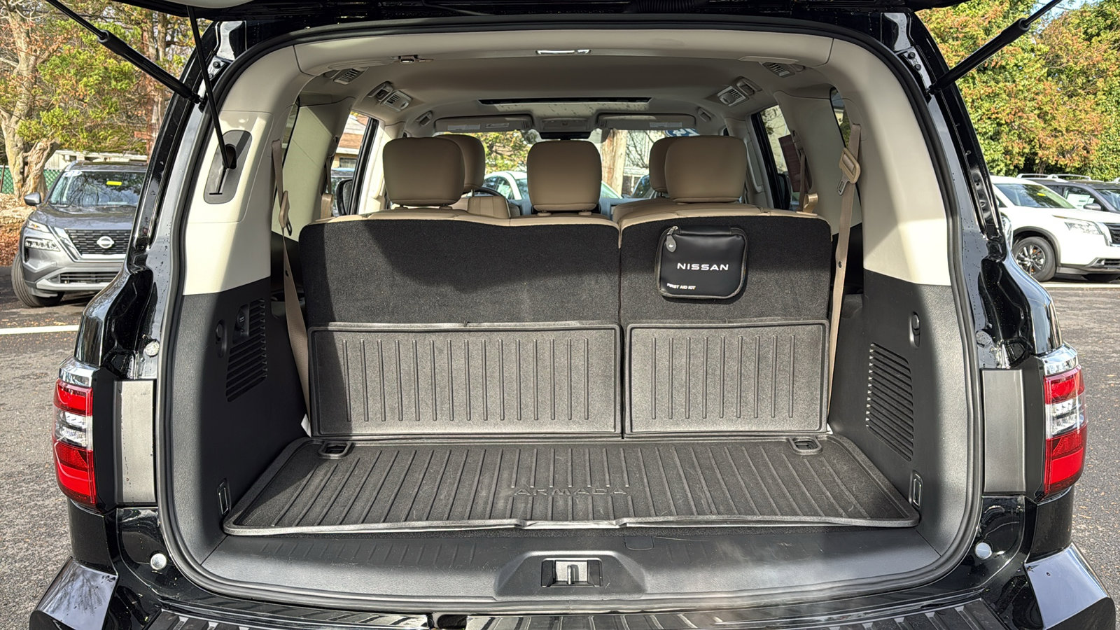Certified 2024 Nissan Armada SL w/ Cargo Package image 26