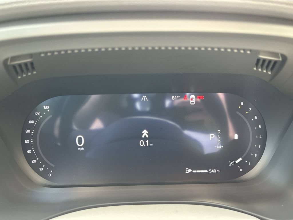New 2026 Volvo XC60 B5 Ultra w/ Climate Package AWD/4WD image 19