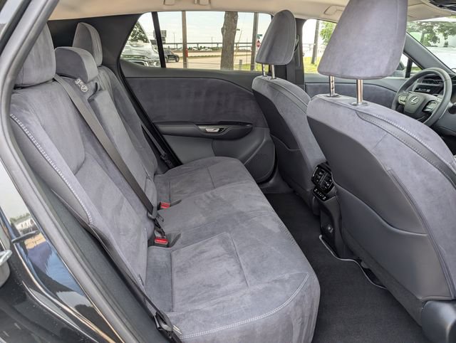 Used 2024 Lexus RZ 300e Premium image 31