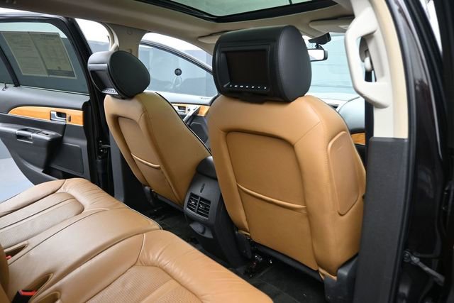 Used 2013 Lincoln MKX FWD image 24